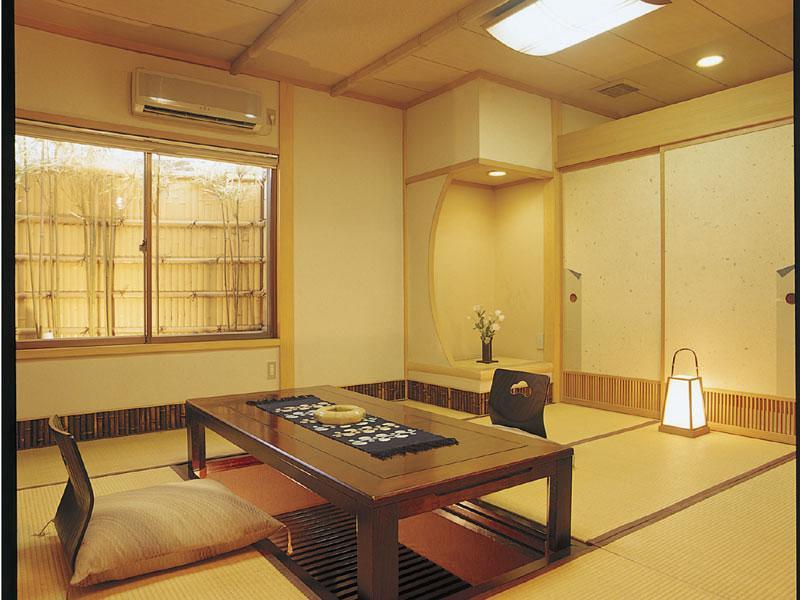 Yugawara Onsen Ryokan Uohan Exterior photo