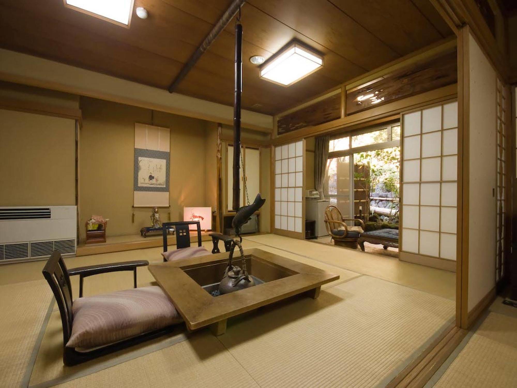 Yugawara Onsen Ryokan Uohan Exterior photo